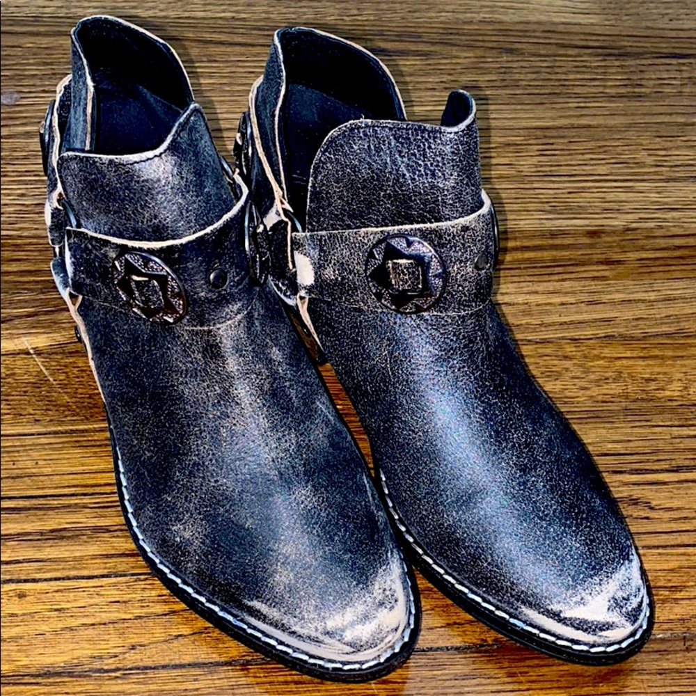 Chinese laundry shoes size 7